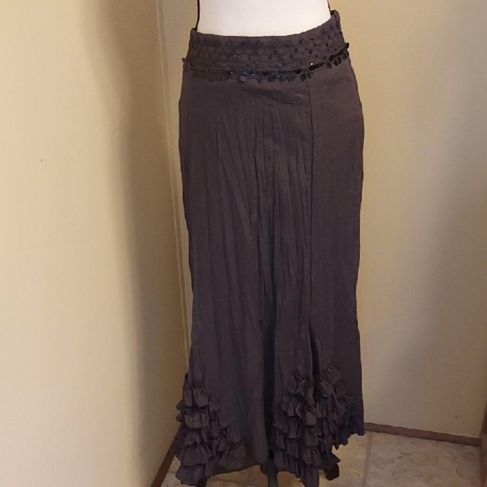 Elegant Deep Purple/Brown Maxi Skirt with Ruffle Hem